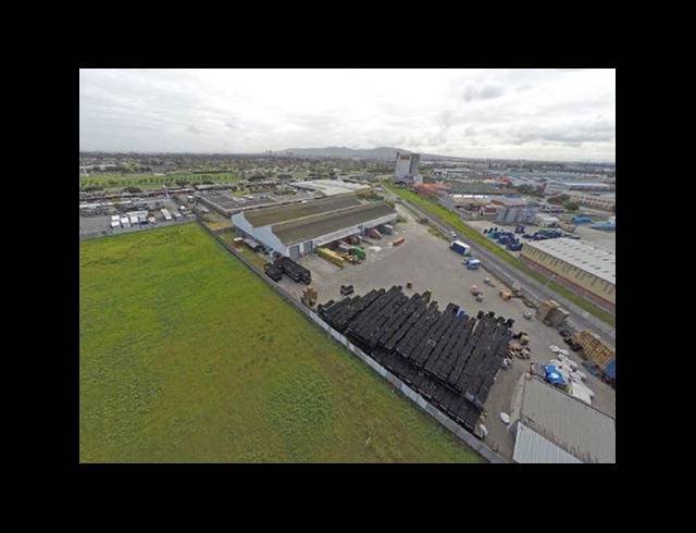 9,779M² WAREHOUSE TO LET IN EPPING INDUSTRIAL